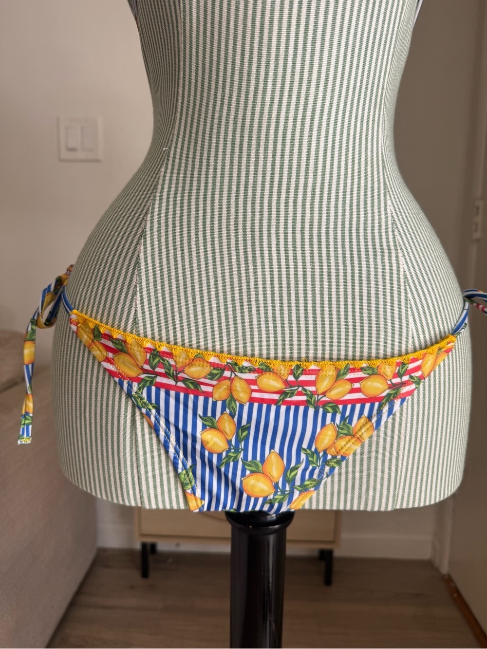 Antica Sartoria Positano lemon print bikini set - Picture 3 of 7